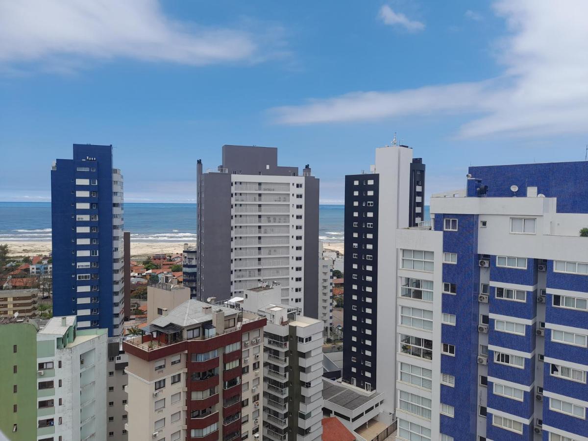 Apartamento com Vista Oceânica Apartamento Torres Exterior foto