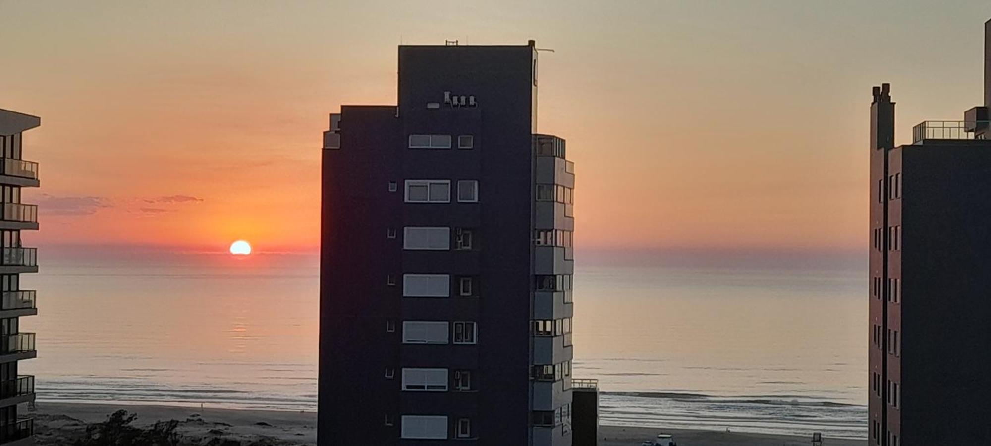 Apartamento com Vista Oceânica Torres Exterior foto